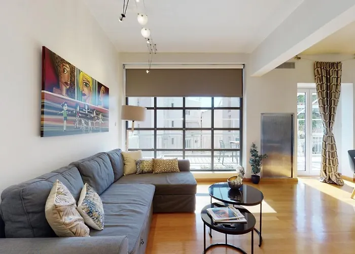 75m² 3 slaapkamer, 2 privé badkamer Appartement in Acropolis - Koukaki