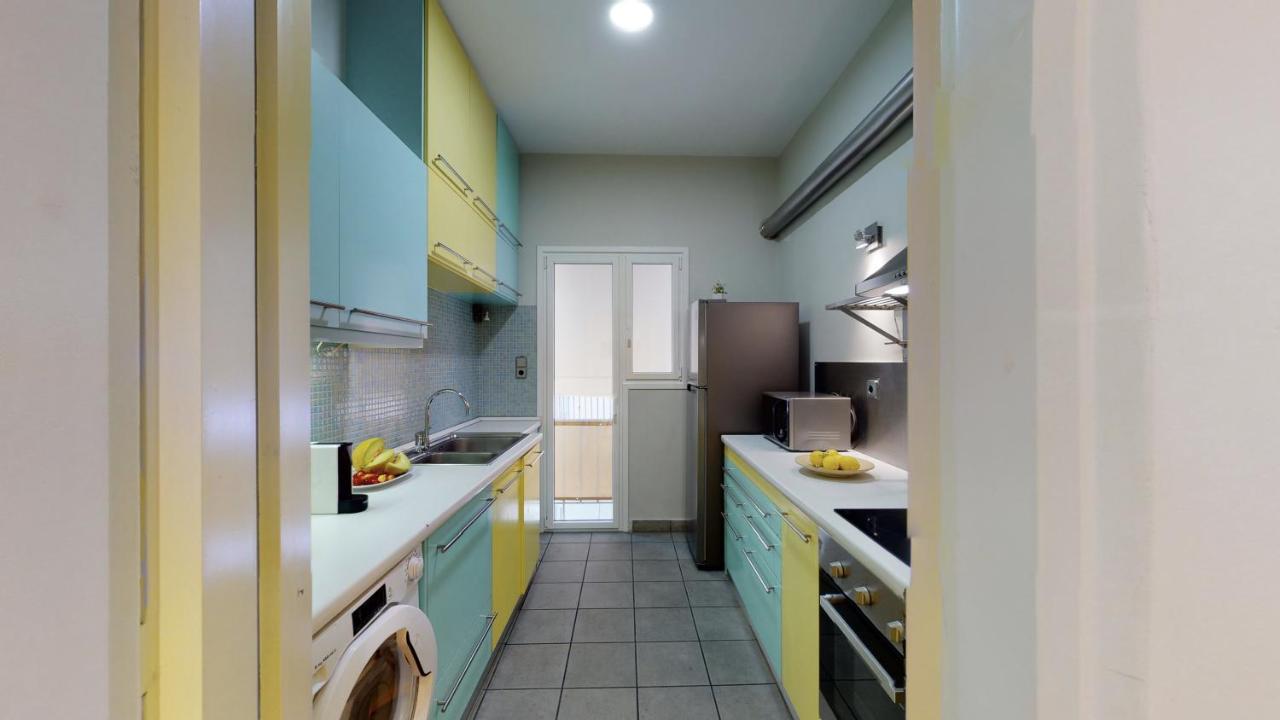 75m² 3 Slaapkamer, 2 Privé Badkamer In Acropolis - Koukaki Appartement