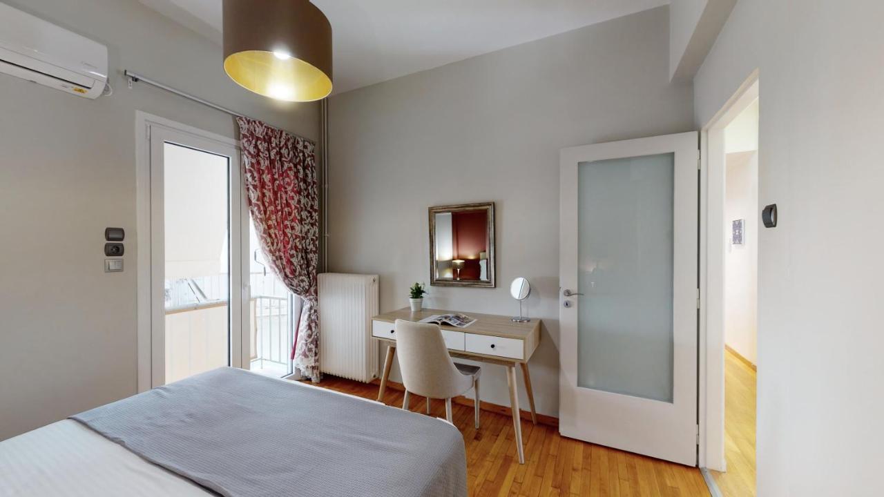 75m² 3 Slaapkamer, 2 Privé Badkamer In Acropolis - Koukaki
